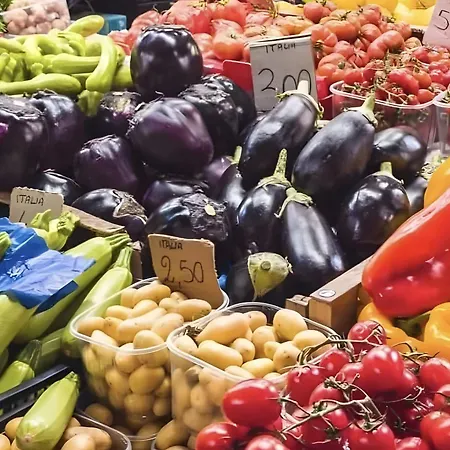 The Gallery - Unita 16 *